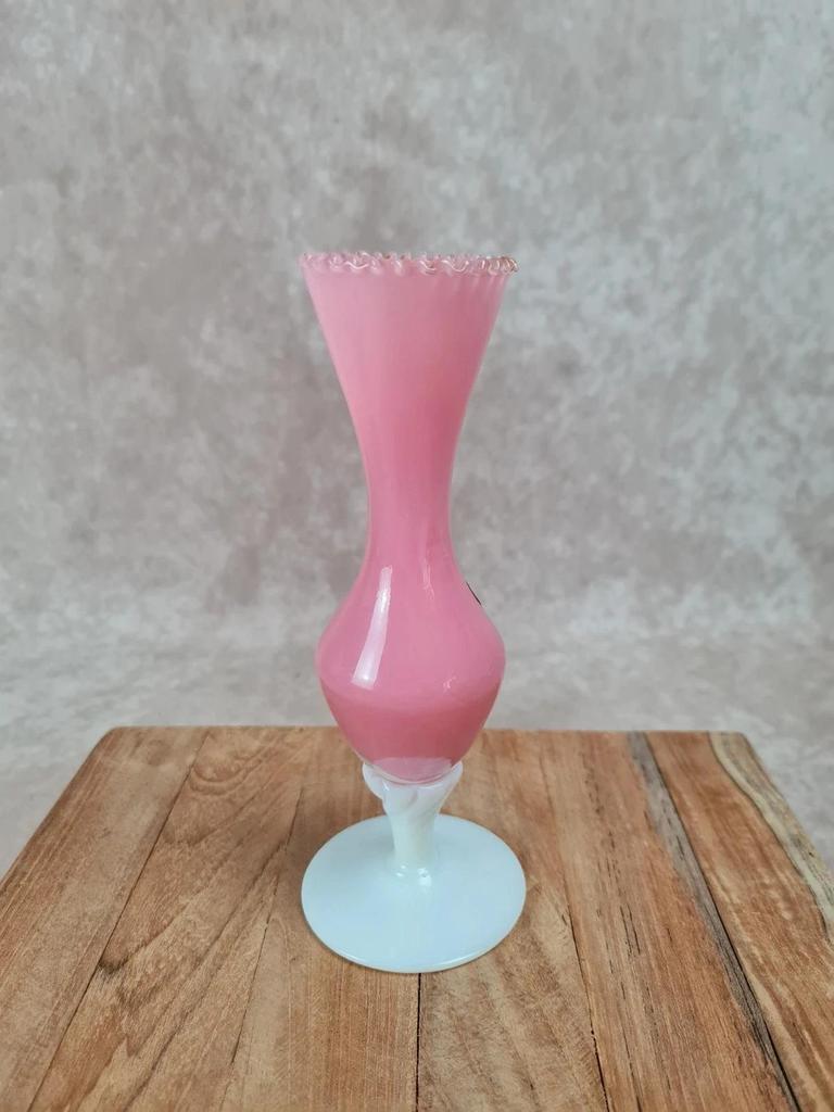🌸 Vase vintage en opaline rose et blanche, fabrication italienne