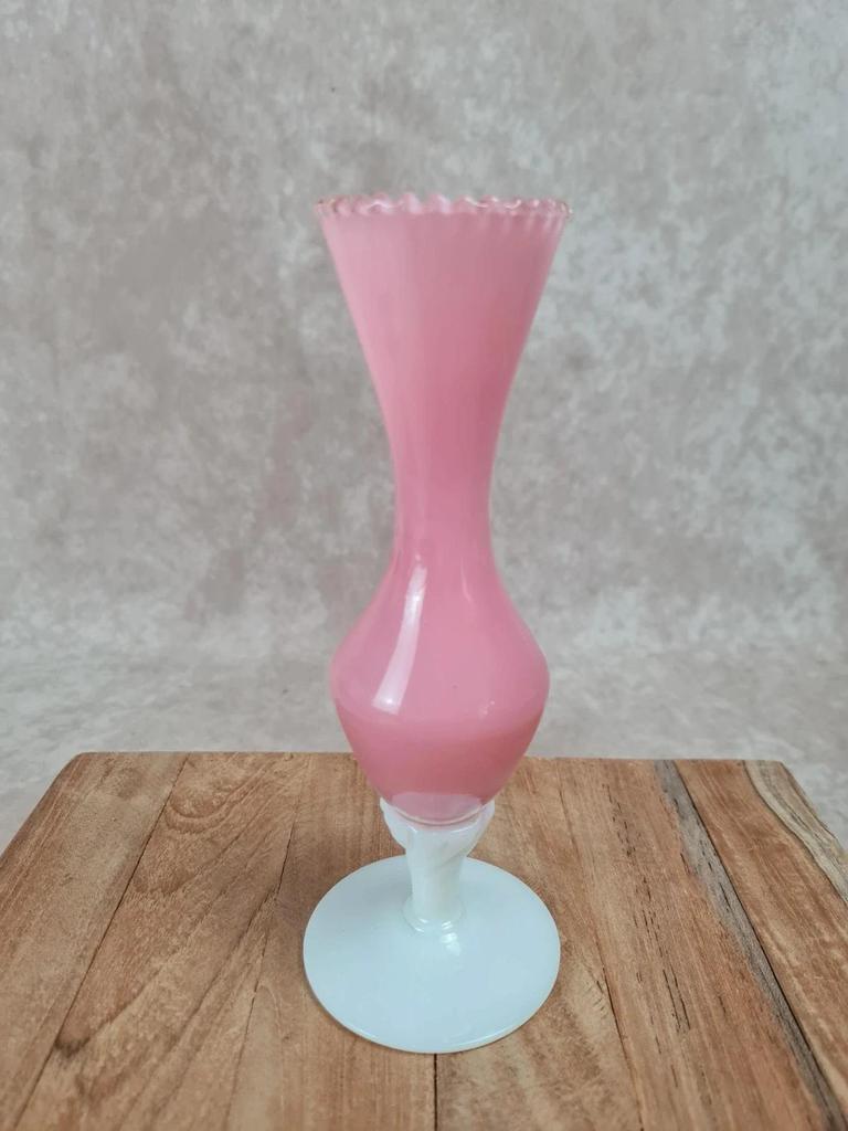 🌸 Vase vintage en opaline rose et blanche, fabrication italienne