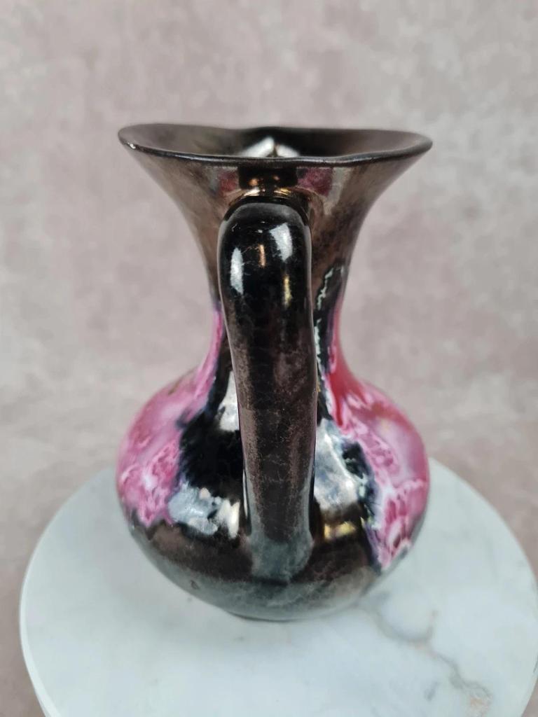 🏺 Vase vintage Vallauris à deux anses – glaçure rose et noire