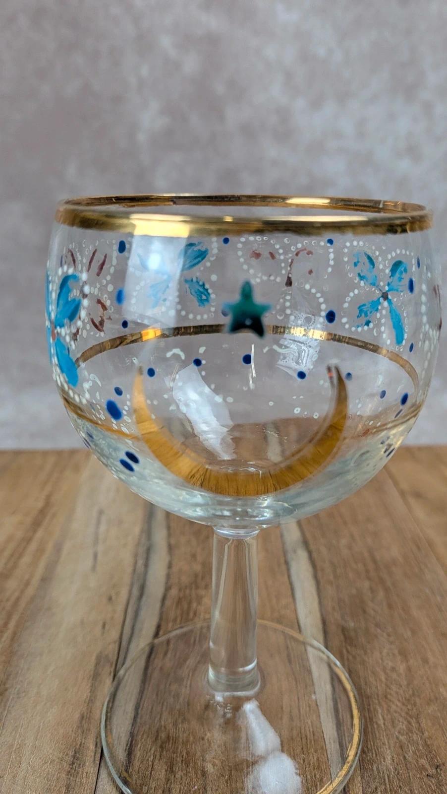 Verre à pied vintage décor peint France années 50