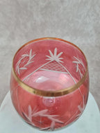 Verre ballon ancien en cristal rouge taillé & doré 🥂