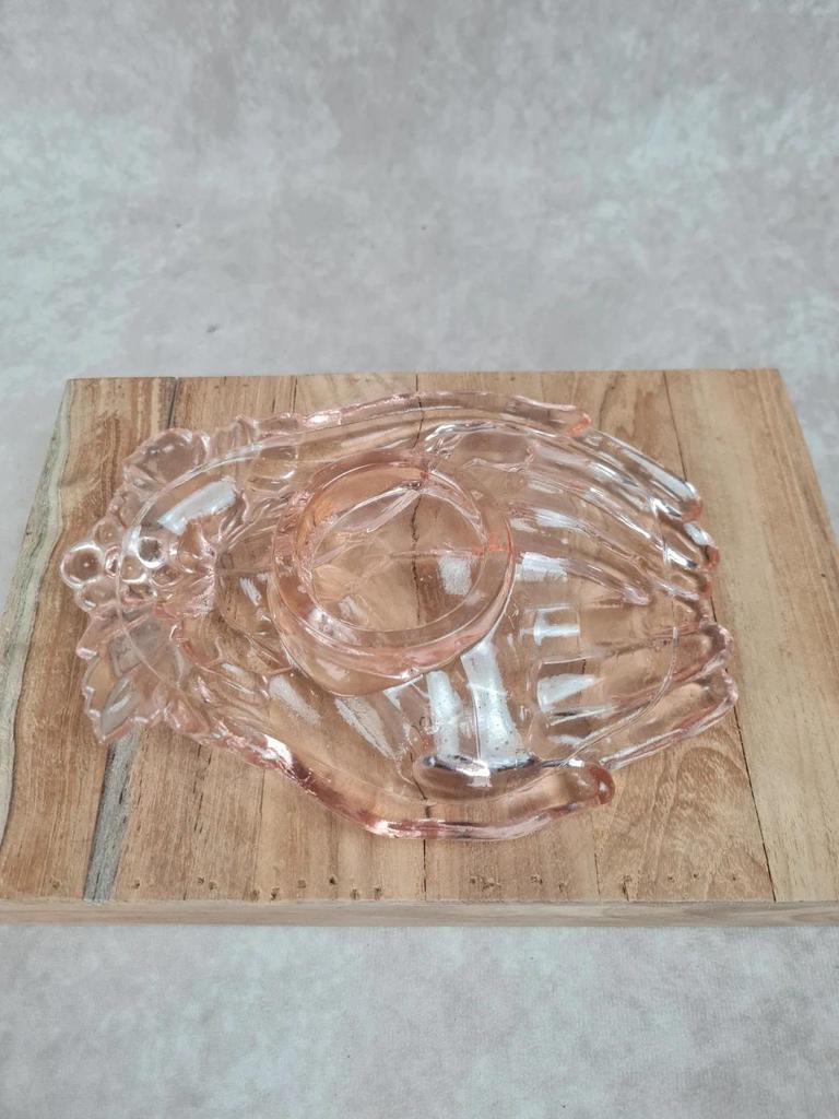 🪞 Vide - poche / cendrier vintage en verre rose main jointes 🍇